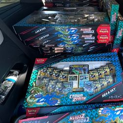 Pokemon Crown Zenith Collection Box