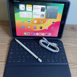 Apple iPad 7th Generation 128GB With Logitech Keyboard and Pencil