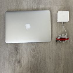 Late 2015 MacBook Pro 13” 