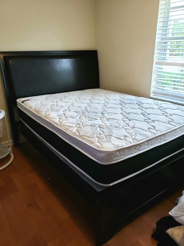 NEW QUEEN PILLOWTOP SET MATTRESS AND BOX SPRING 2PCS