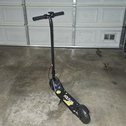 Volpom Kids Electric Scooter
