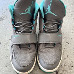 Jordan v iv iii best sale