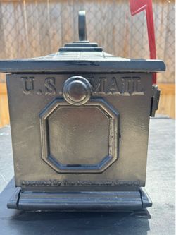 Cast Iron Mailbox