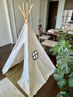 Kids tent