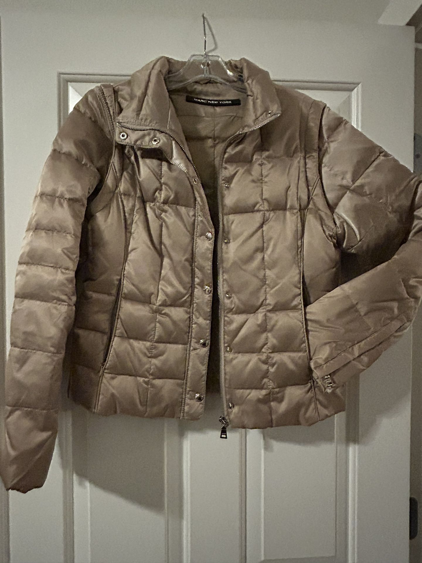 New/unworn. Marc New York convertible jacket/vest - size XS