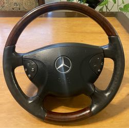 2002-2005 Mercedes Benz steering wheel