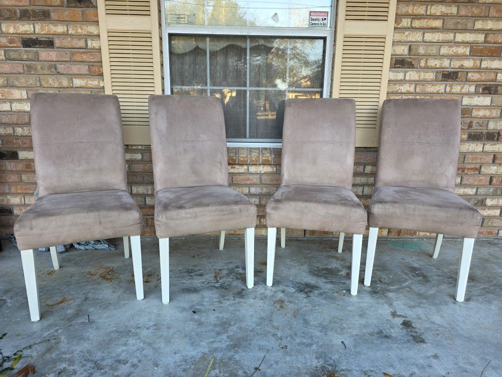 Velvet Suede Upholstered Accent Dining Chairs Beige White Legs Set of 4
Chair Height 41" - Seat 20"
