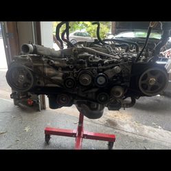 Subaru 2.5 Engine 
