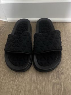Black Platform Slide Sandals