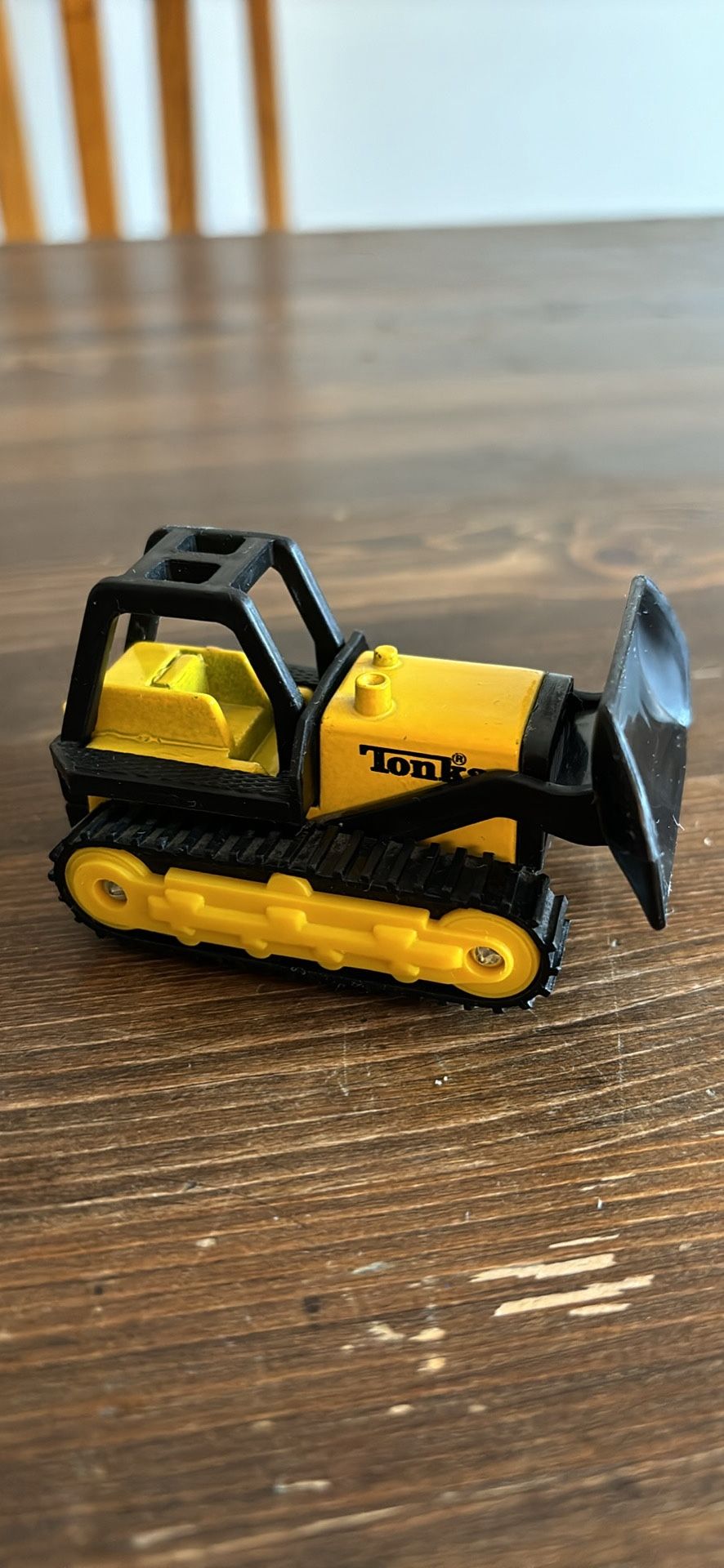 Tonka Corp 1994 diecast bulldozer 4” like new!