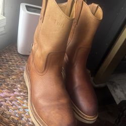 Woman’s Workman Boots 