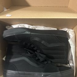 size 6 like new vans 