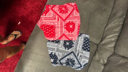 2 bandanna style sleeveless tops small