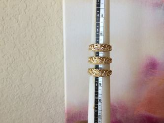 Tiara gold plated14K ring no gold won’t fade