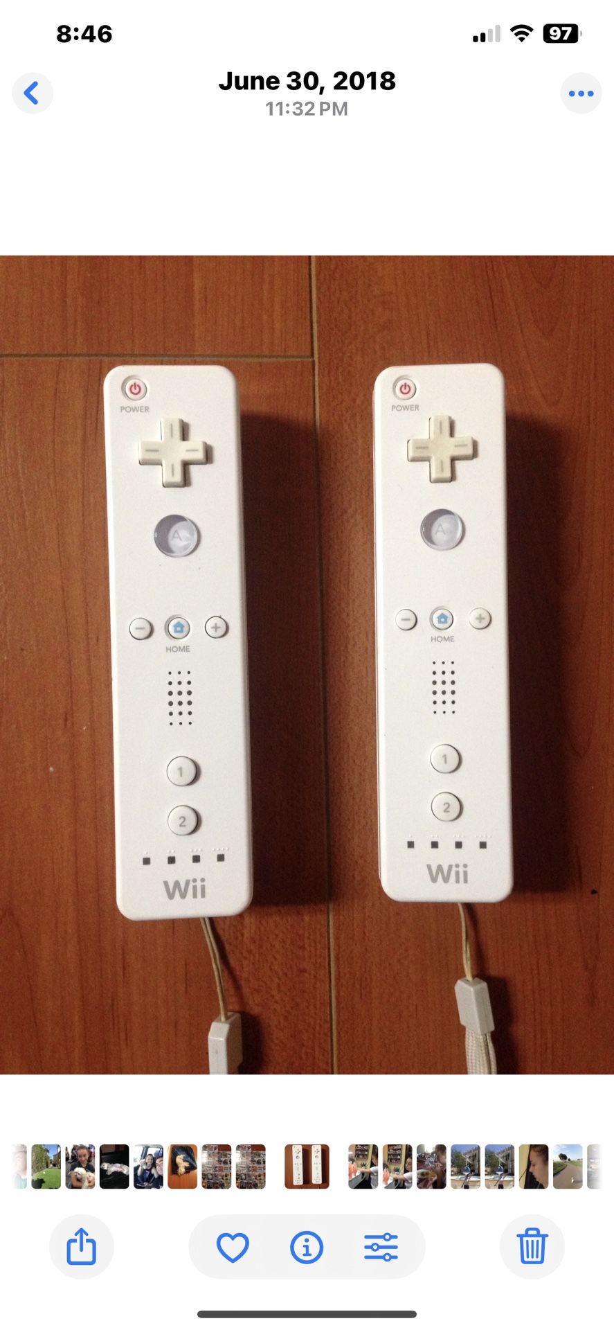 Nintendo WII 2 Remotes Controllers