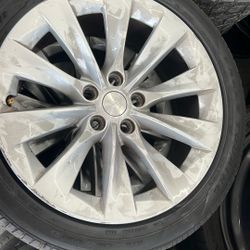 19”.  Tesla 5x120.   $700