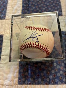 Derrick Lee autographed baseball