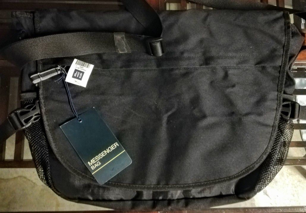 Gap Messenger Bag NWT