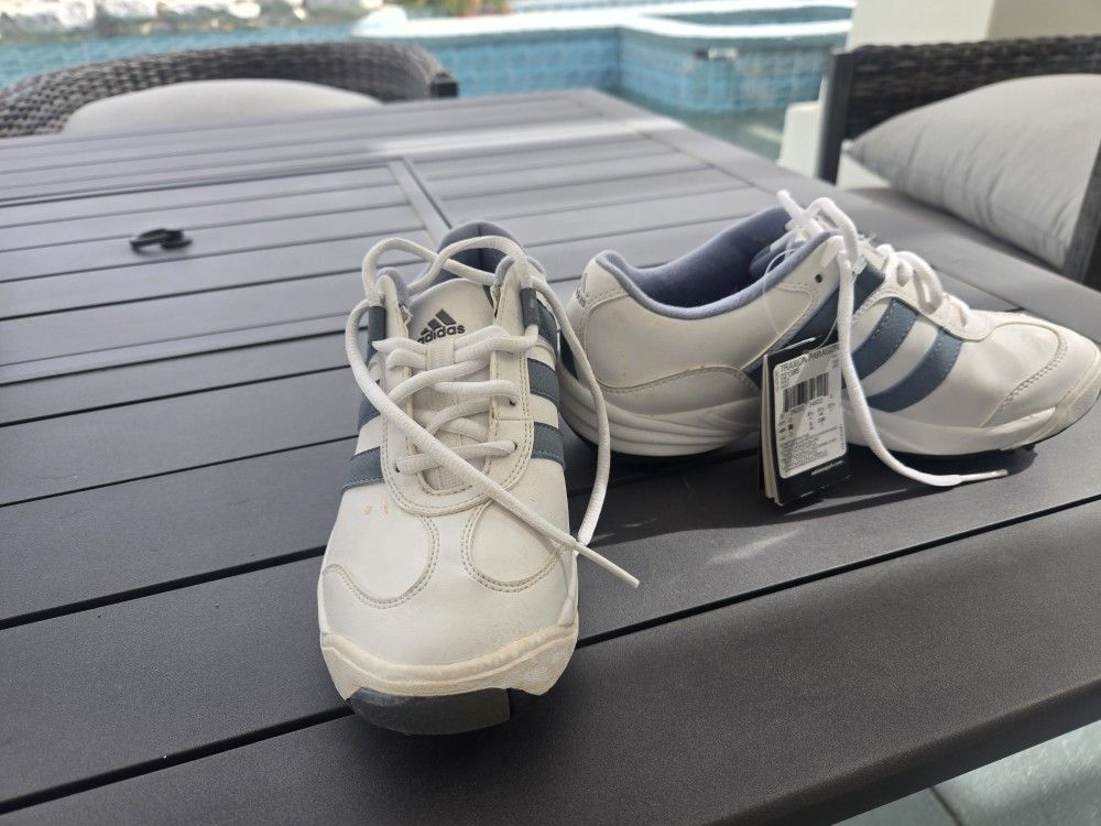 Women's Adidas Golf Shoes - Size 6M