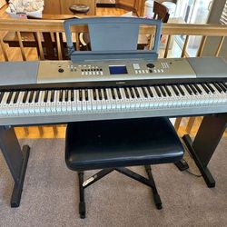 Yamaha-YPG-625-Digital Piano–88-Weighted-Keys