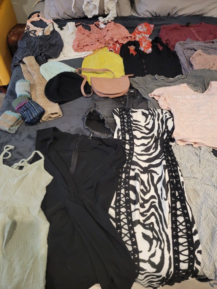 Womens Clothes