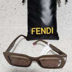 New ! Fendi Sunglasses Women's FE40032I