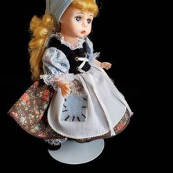 1997 Retired Madame Alexander   8" Poor Cinderella With Stand #13410. Local Pickup. FCFS. Cash Only.