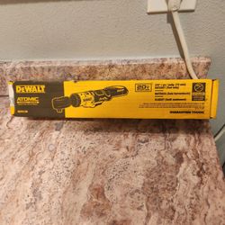 Rachet Dewalt 3/8 new tool only firm price