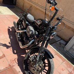  2020 Harley Davidson $ 5000 Sportster 1200cc, handle bars upgrade  Second gear spinning  but engine and everything working ver