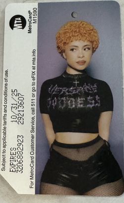 Ice Spice LIMITED EDITION metro card