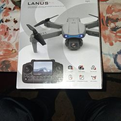 LANUS Camera Drone/Dual Camera/real-time Conyenient Folding/Cool LED Light Photo An Video/Large Capacity APP-RC