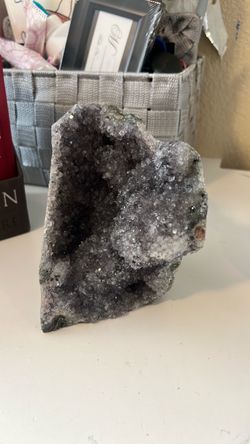 Large amethyst crystal