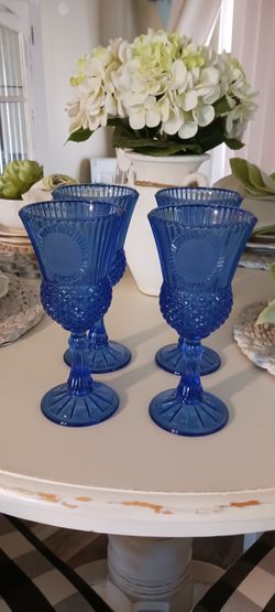 4 Vintage 1975 Avon Cobalt Blue George Goblets
