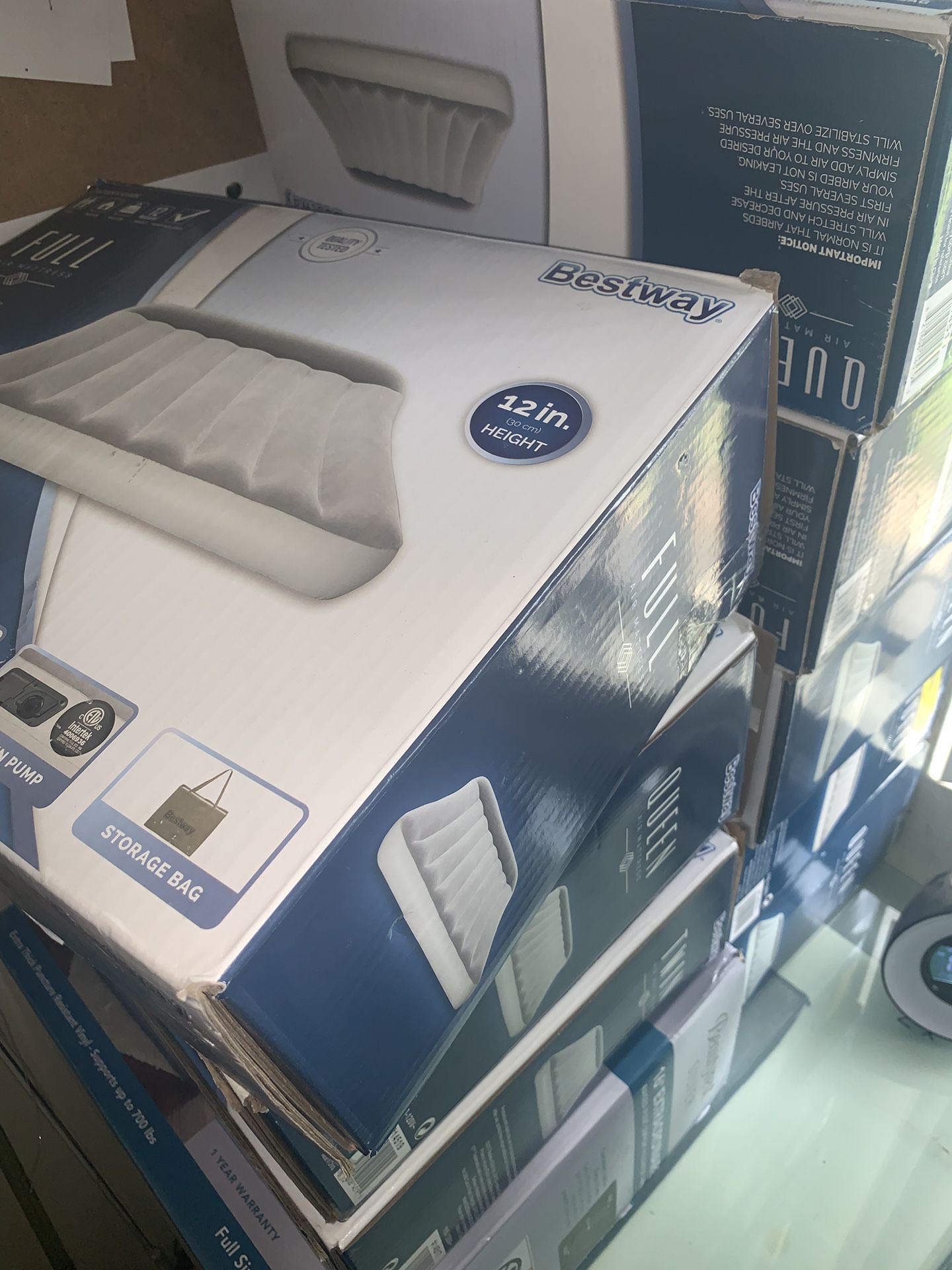 Air mattress! With pump! Perfect for travel!