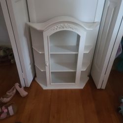 White Wall Cabinet With Shelves