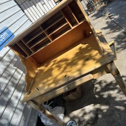 Free Desk