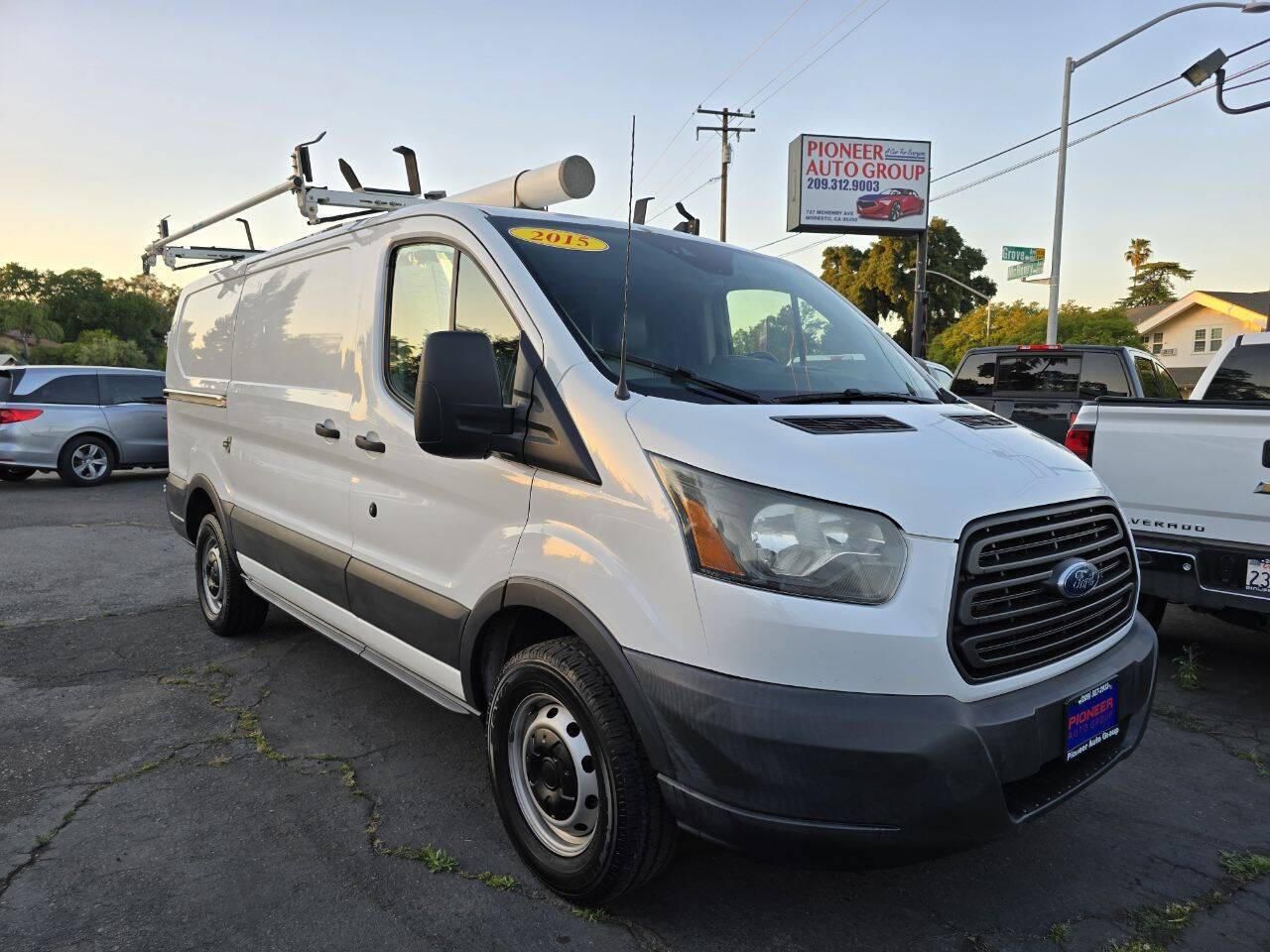 2015 Ford Transit-250