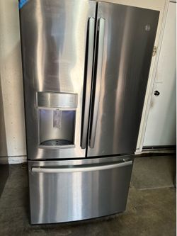Fridges  counter depth For sale are Plugged In free Deliver
