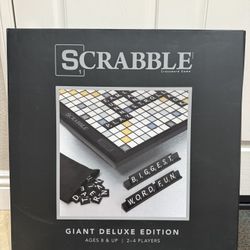 Scrabble Giant Deluxe Edition