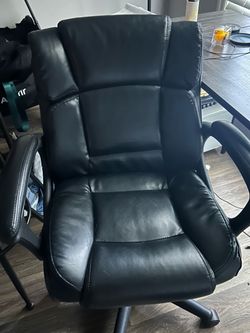 Leather chair & office desk