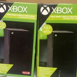 Xbox Series X Mini Fridge