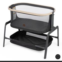 Iora Maxi Cosi bassinet EUC