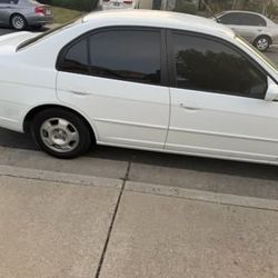 2003 HONDA CIVIC. Smogged & Registered $2400 obo