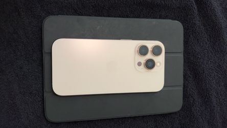 iPhone 16 pro