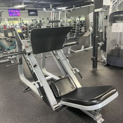 Plate Loaded Gym Equipment 