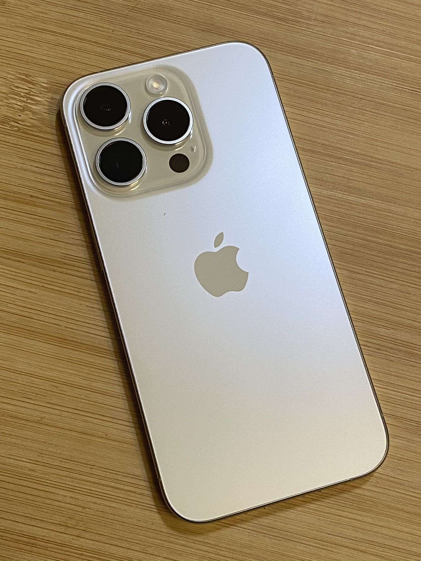iPhone 15 Pro Fully Unlocked