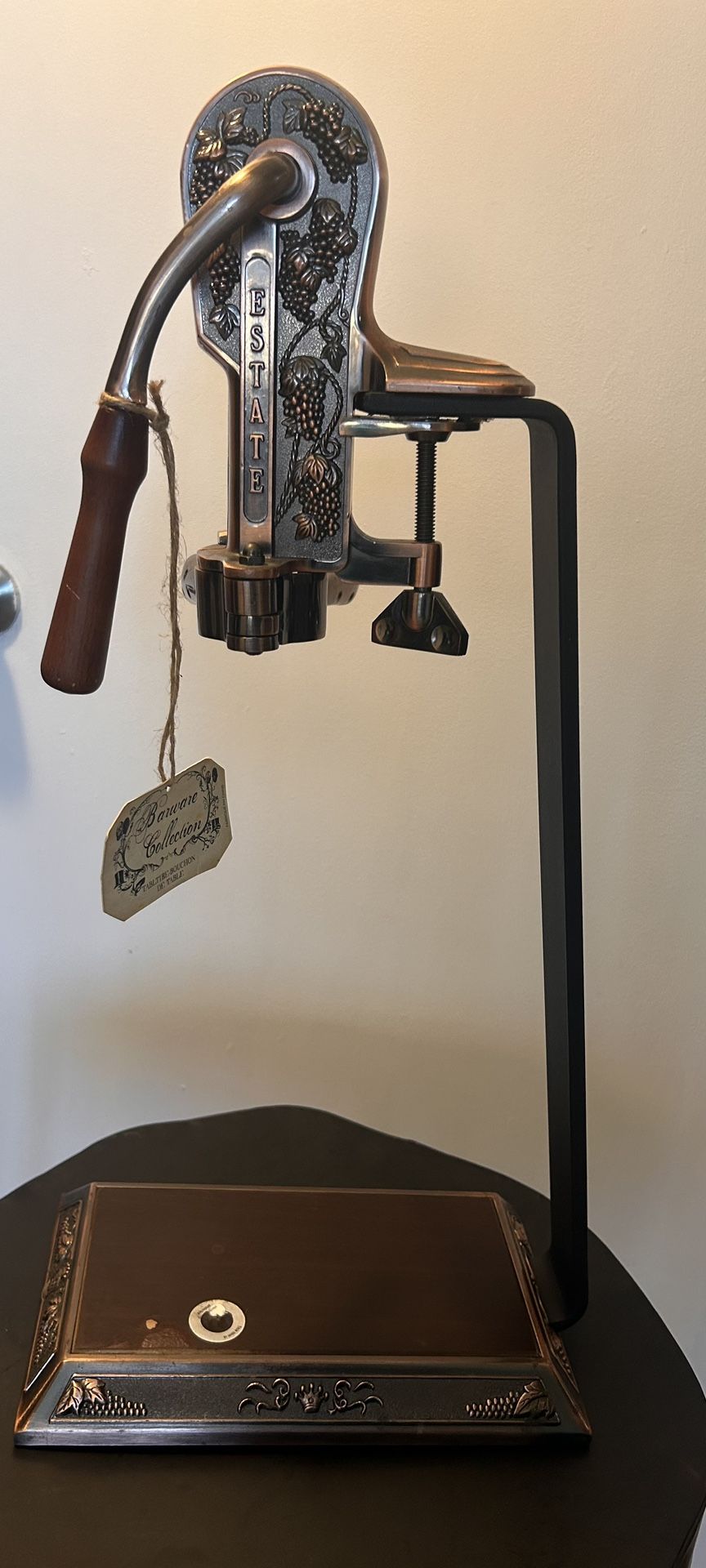 Vintage Estate Table Top Wine Bottle Opener