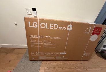 LG OLED G5 77” New in box  retail $3300