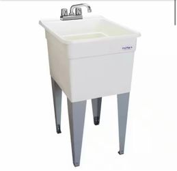MUSTEE Utilatub Combo 24 in. x 18 in. Polypropylene Floor Mounted Laundry Tub in White