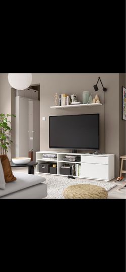 IKEA vihals tv stand in white